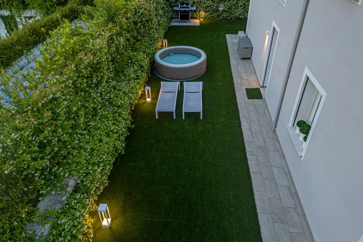 Private Residence - Architectural Light for Outdoor...