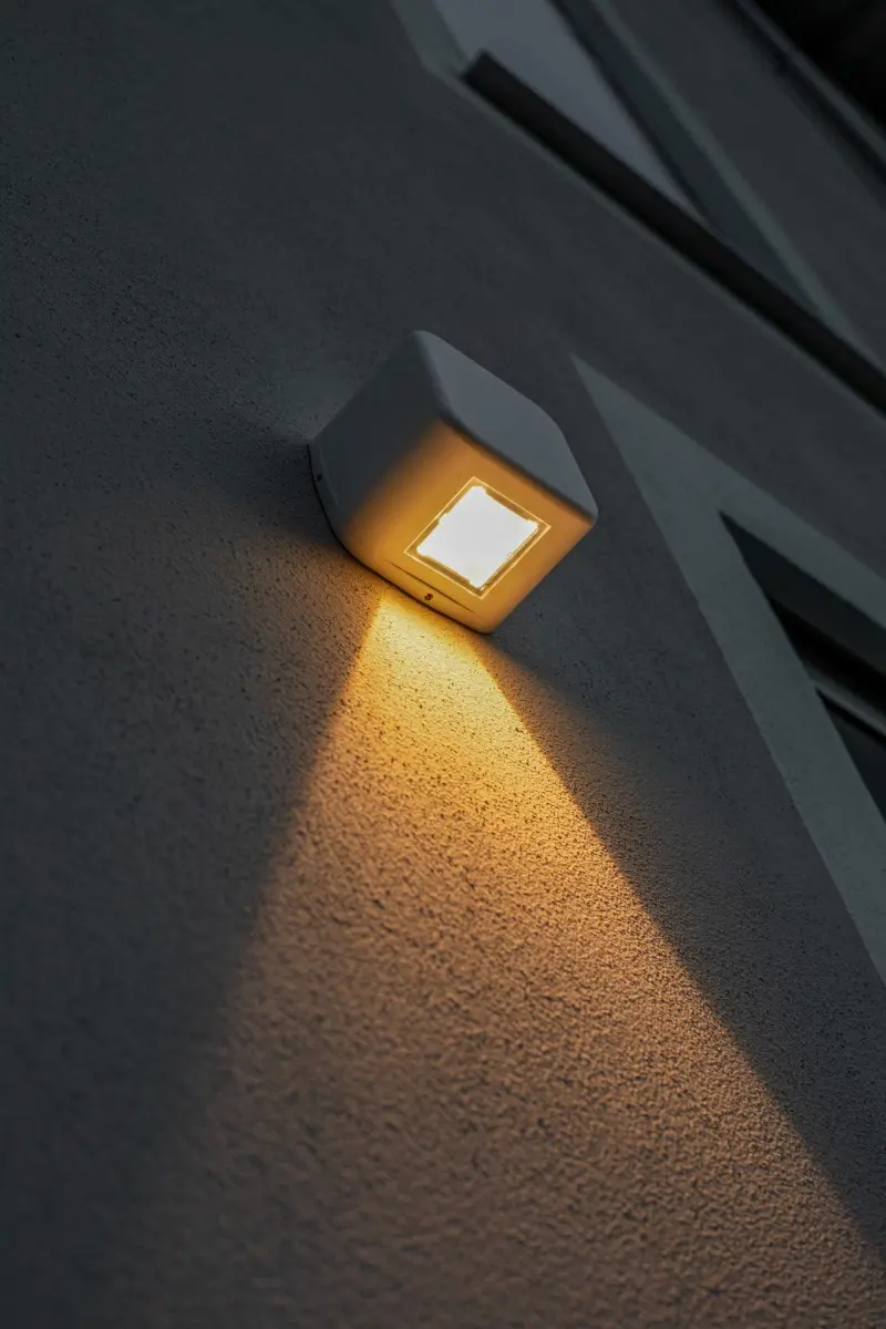 Private Residence - Architectural Light for Outdoor...