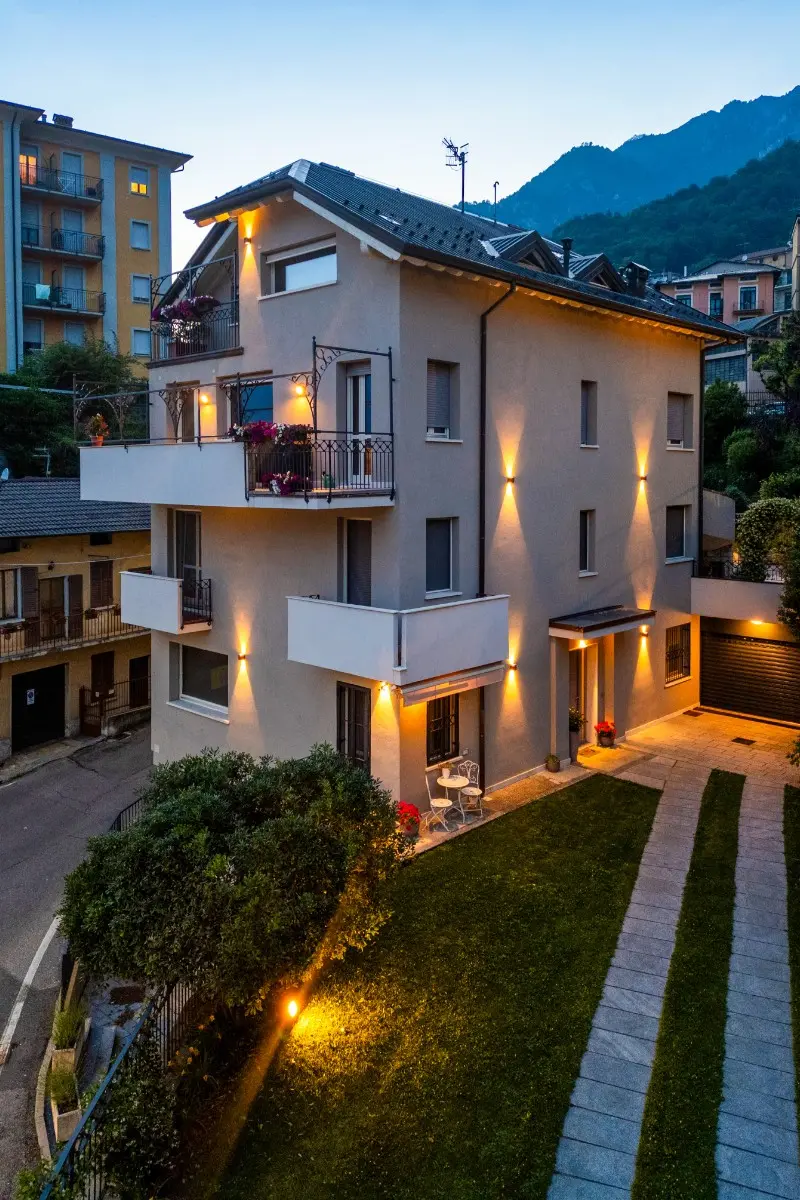 Palazzina urbana - Geometrie in luce